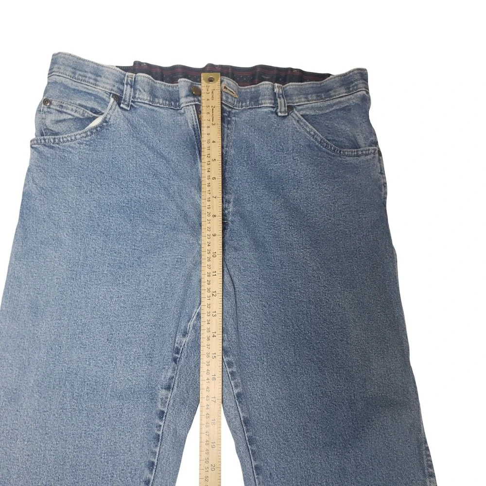 Wrangler Hero Mens 38x30 Regular Fit Straight Leg Comfort Waist Jeans Blue Wash